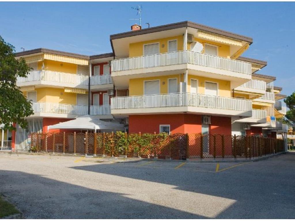 Residence Miriam 2 Bibione Extérieur photo